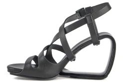 Sandalias De Cuna Mobius Sia Hi