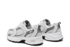 Zapatillas Con Cordones 530
