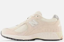 Zapatillas M2002Rv1